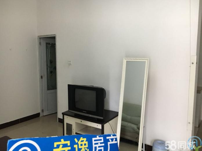 押一付三，九附二標(biāo)準(zhǔn)龥室龥廳電梯房，帶空調(diào)