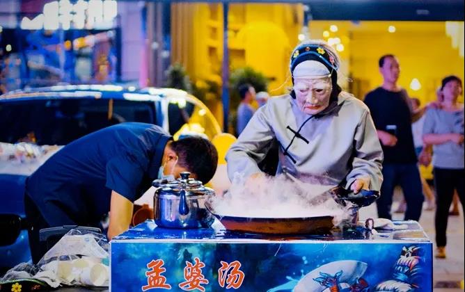 靚起來！西區(qū)打造美食名片撬動(dòng)“夜間經(jīng)濟(jì)”